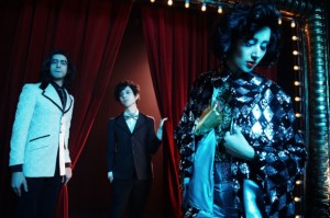 http://www.spin.com/#articles/yeah-yeah-yeahs-mosquito-karen-o-cover-story-march-2013