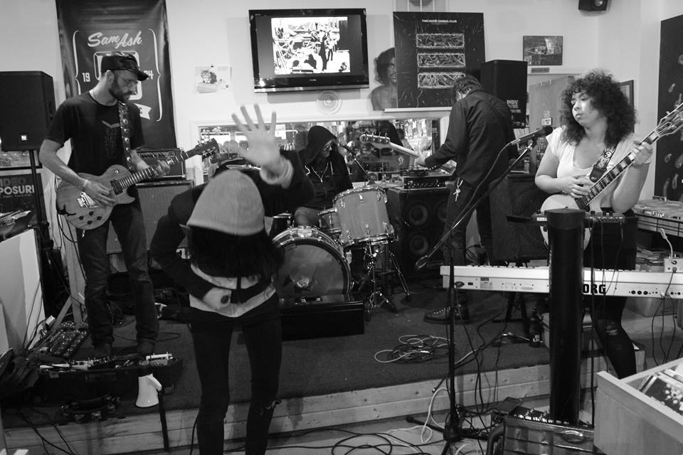 S-E-R-V-I-C-E – Indy CD & Vinyl, Indianapolis, IN, US (16 October 2016)