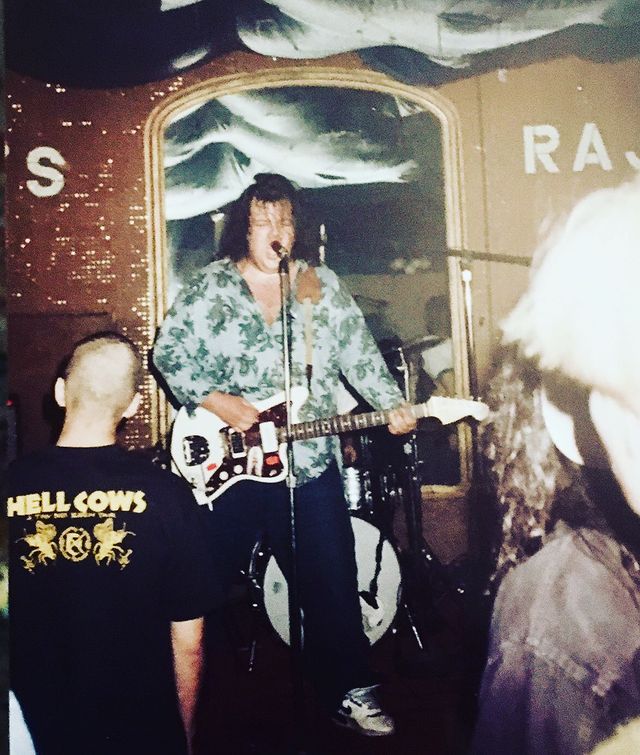 Pussy Galore - Raji's, Los Angeles, CA, US (27 October 1988)
